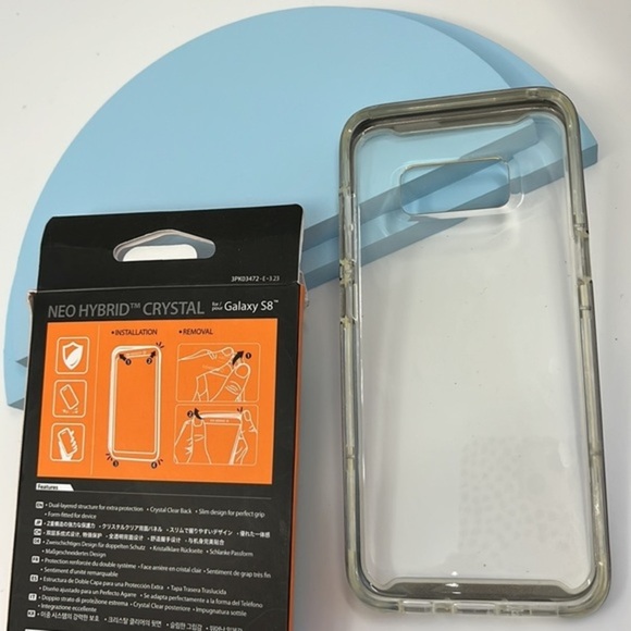 Armor Up Your Galaxy: Spigen Neo‎ Hybrid Crystal - The Gunmetal Guardian! - Picture 3 of 3